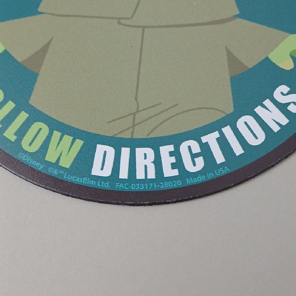 Star Wars The Mandalorian Grogu Magnet - Picture 2 of 4